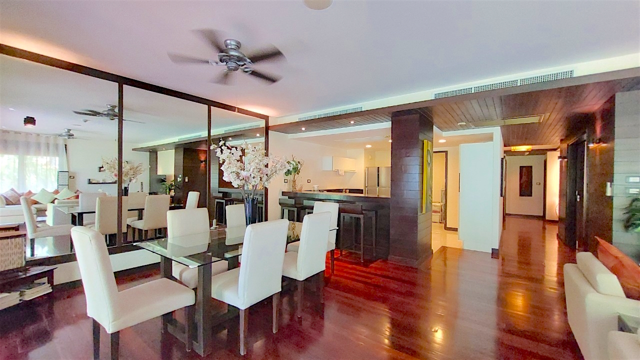 10.Dinning area 10.Dinning area