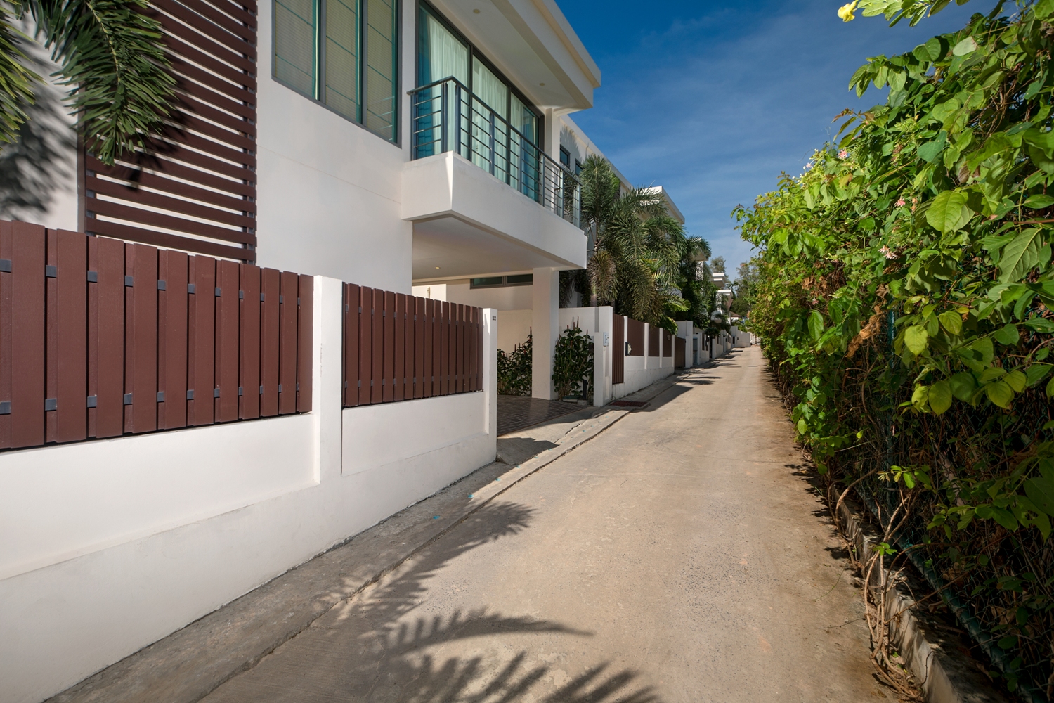 VILLA RAJA_02