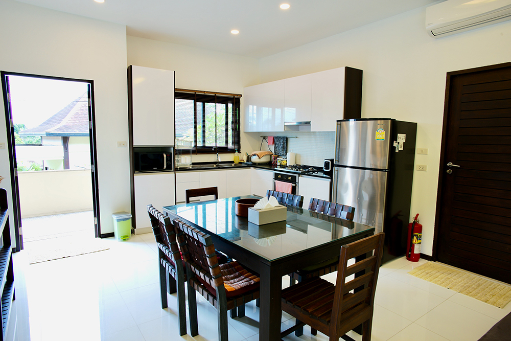 Villa8-DiningKitchen Villa8-DiningKitchen