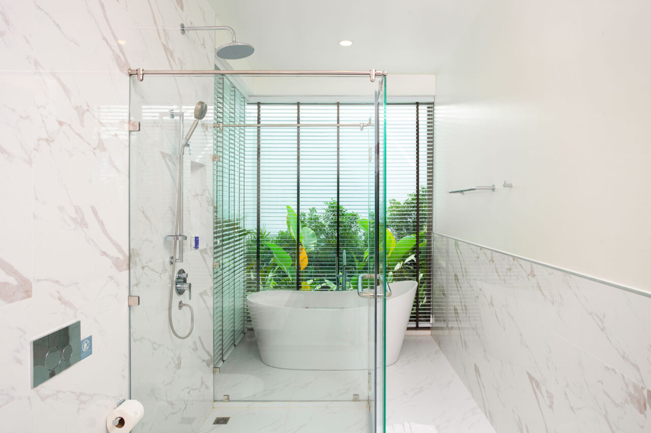 Bathroom -En suite Bathroom -En suite
