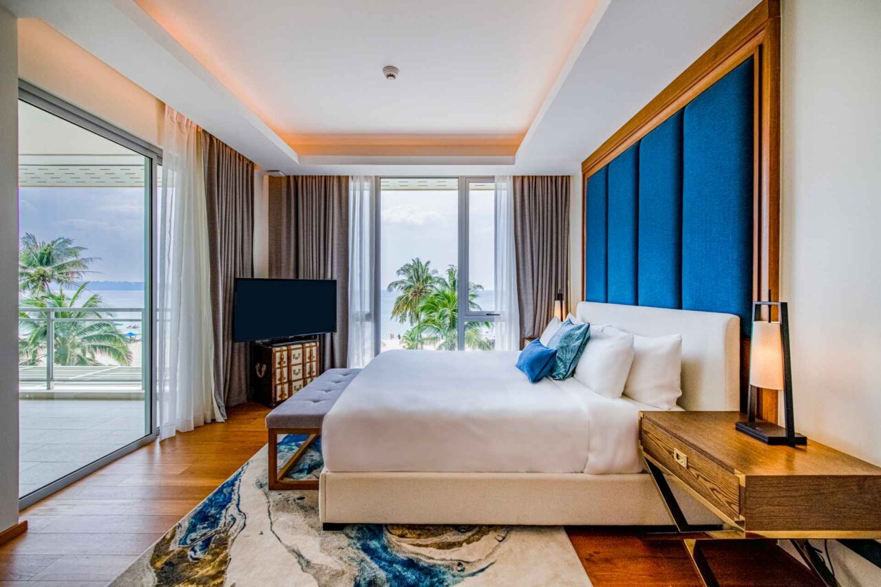 21 Master bedroom_11zon