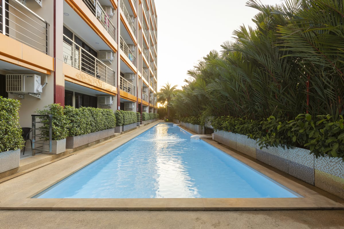 naiharn-beach-condo-1-br21