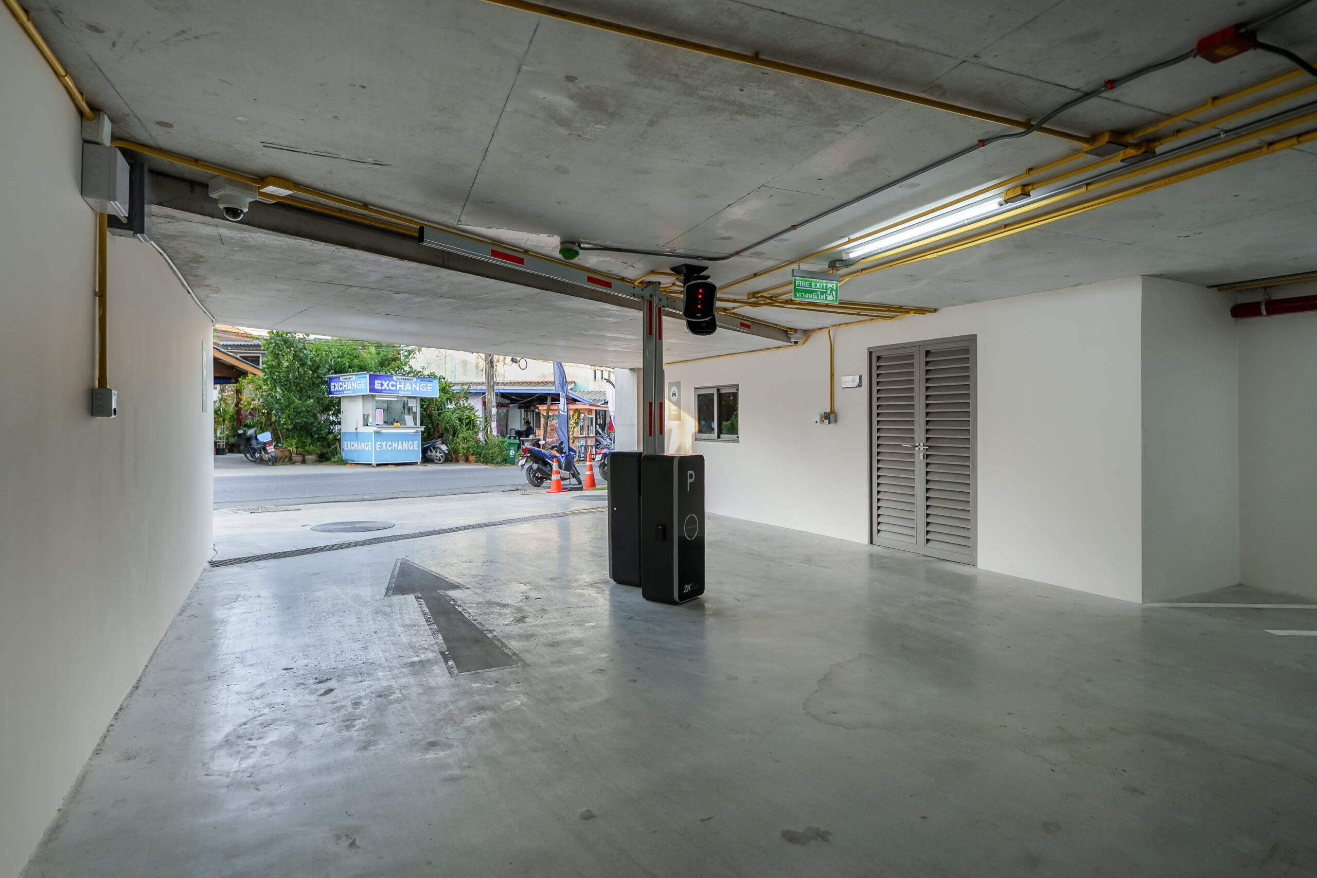 28_DSC06089-HDR 28_DSC06089-HDR